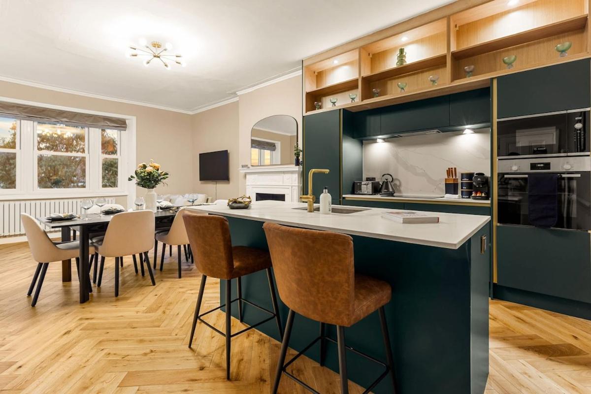 Modern 2-bedroom Haven In Belsize Park Apartamento
