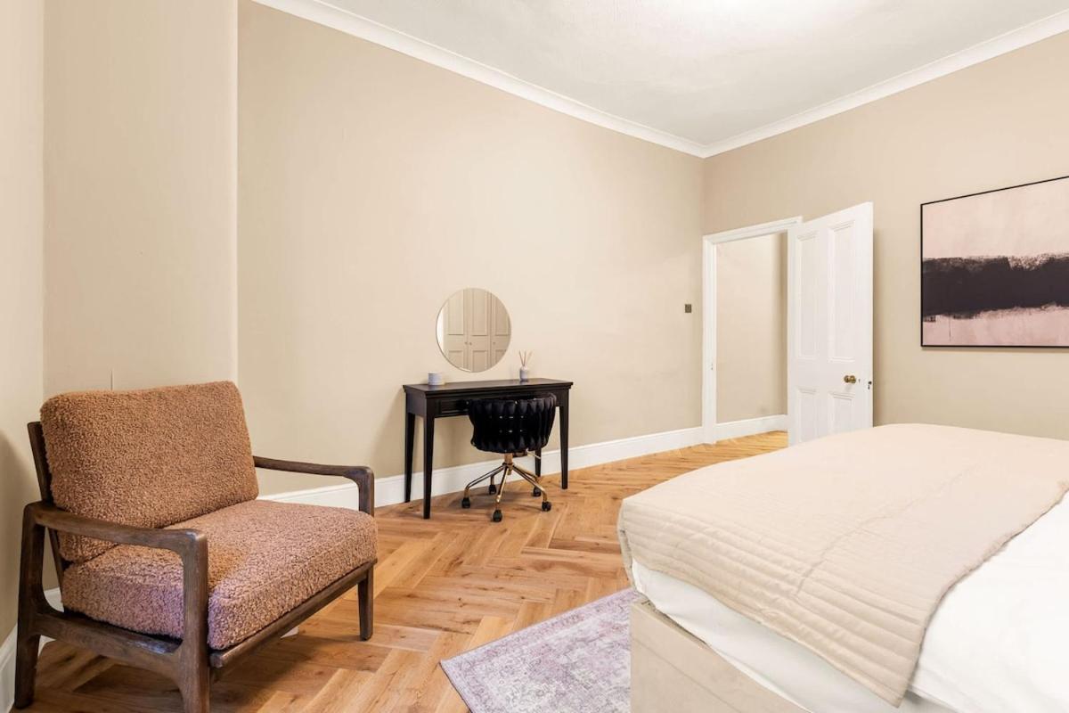 Modern 2-bedroom Haven In Belsize Park Apartamento Londres